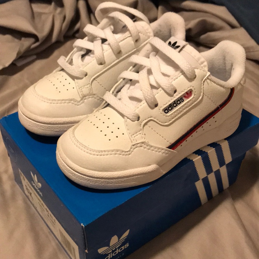 Toddler shoes
